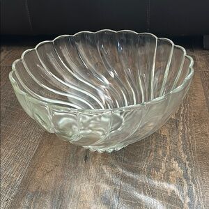 HAZEL‎ ATLAS Colonial Swirl Shell Punch Bowl clear glass Vintage